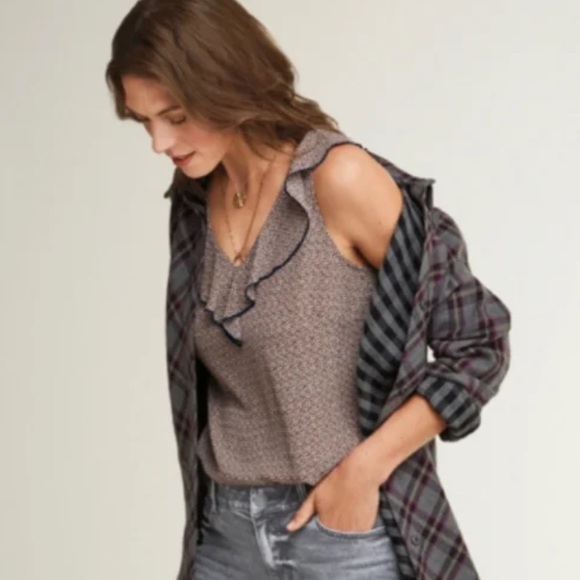 CAbi Stellar #3983 Sleeveless Ruffle Top - M - Picture 3 of 9